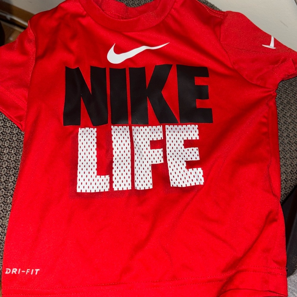 Boys nike 3T shirt